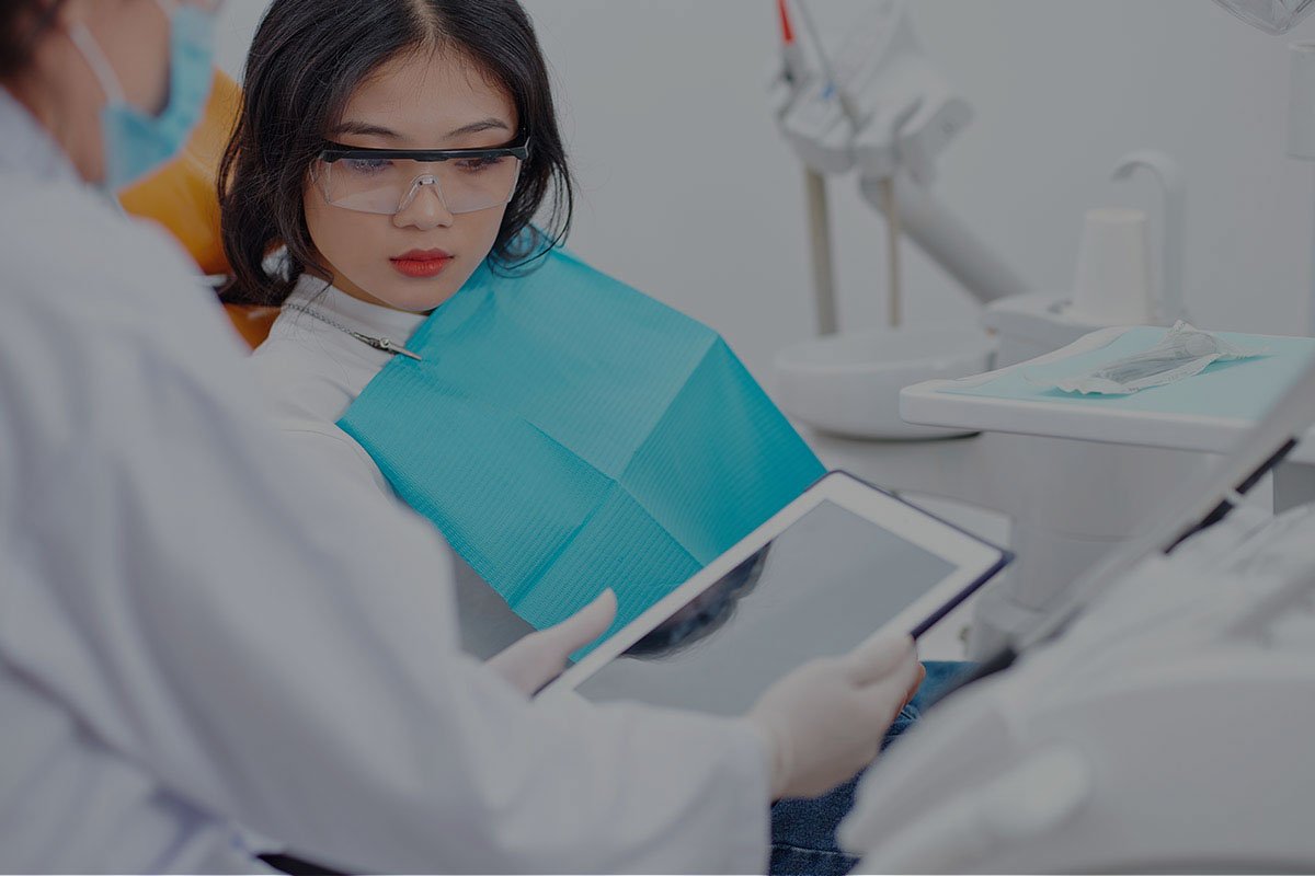 Nitrous Oxide Dental Hygienist in Toronto Balsam Dental